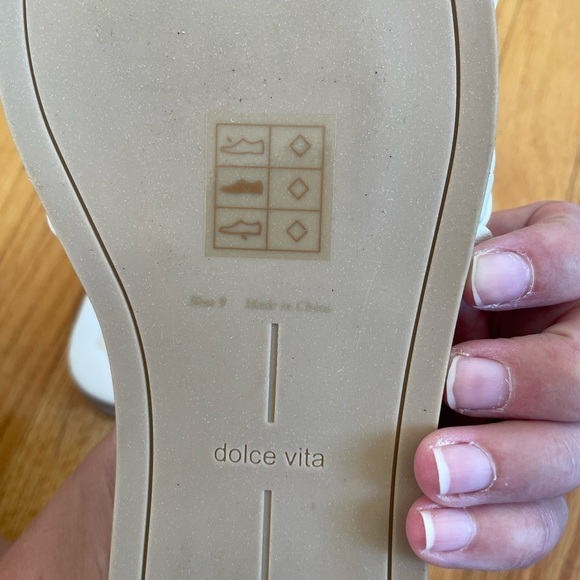 DOLCE VITA GRAZIE SLIDE SANDALS size 9 - Picture 8 of 8